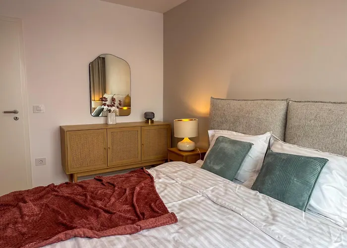 Cozy Cityscape Blush Pink, Cozy Modern