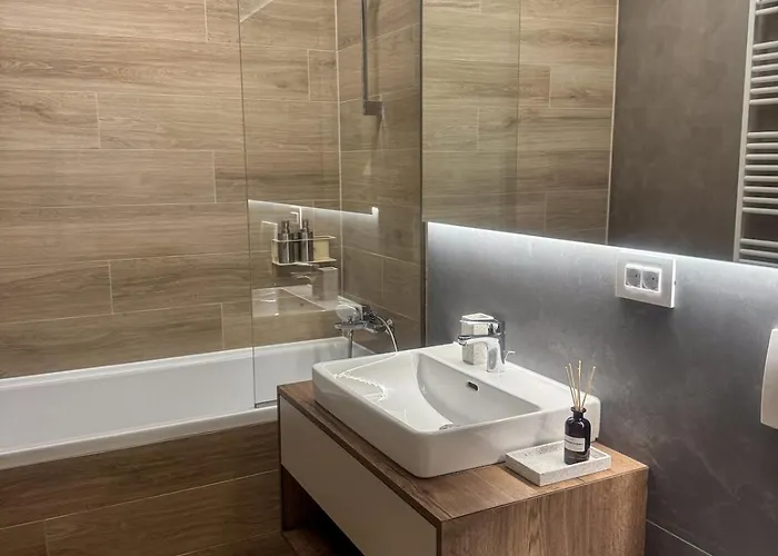 Cozy Cityscape Blush Pink, Cozy Modern Brasov